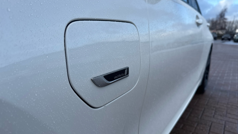 BMW 3 Series 330e M Sport 5dr Step Auto Estate